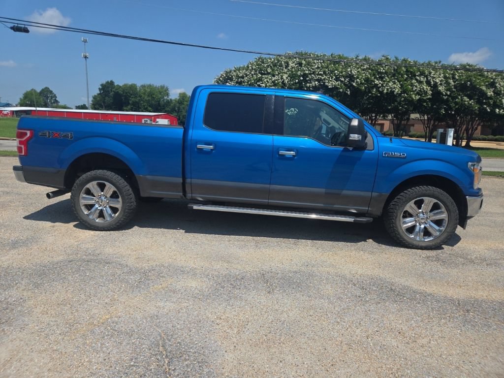 Used 2019 Ford F150 XLT w/ Equipment Group 302A Luxury AWD/4WD image 12