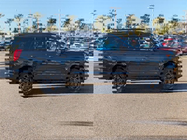 New 2025 Ford Expedition Tremor image 8