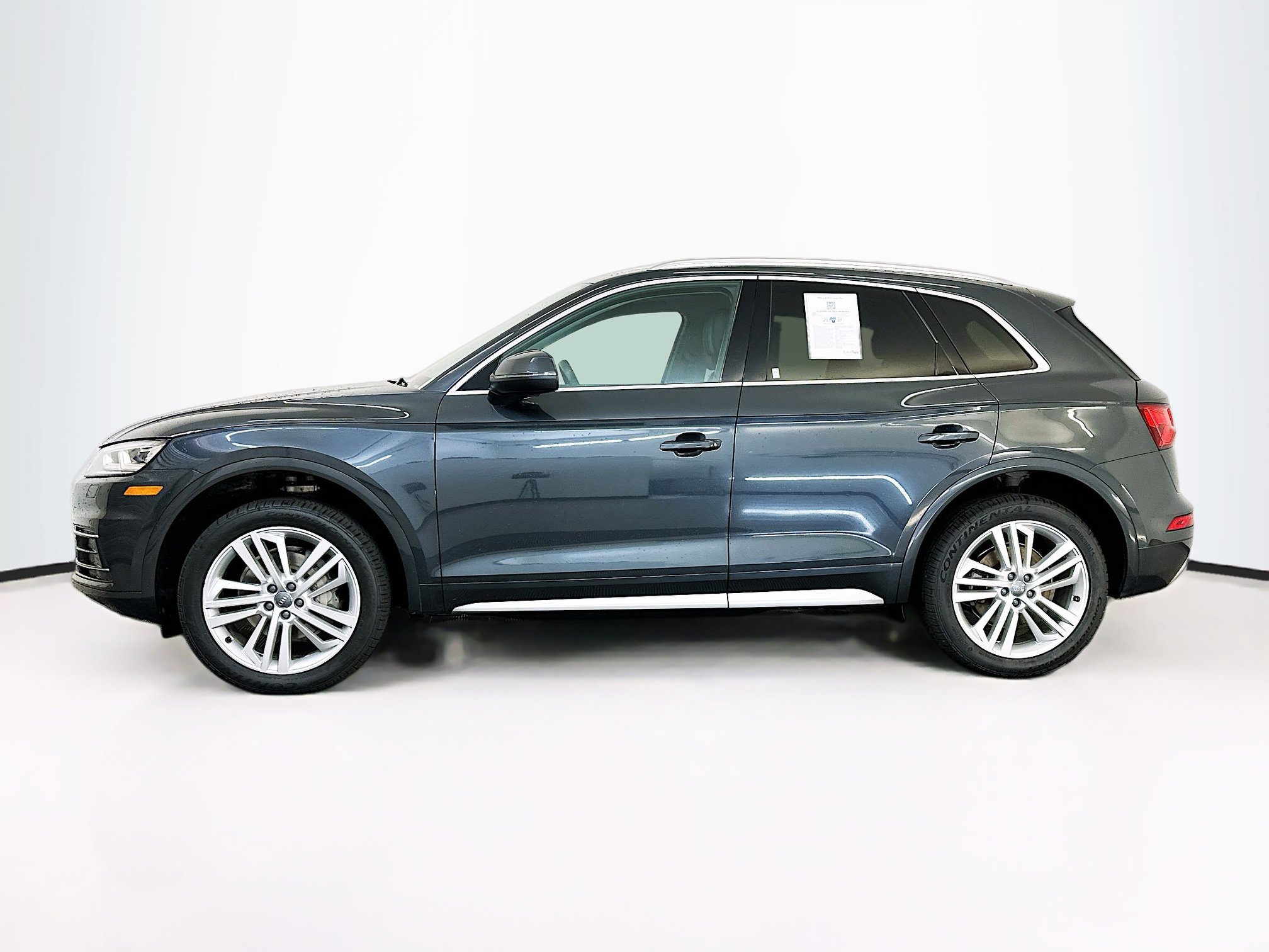 Used 2018 Audi Q5 2.0T Premium Plus w/ Premium Plus Package image 4