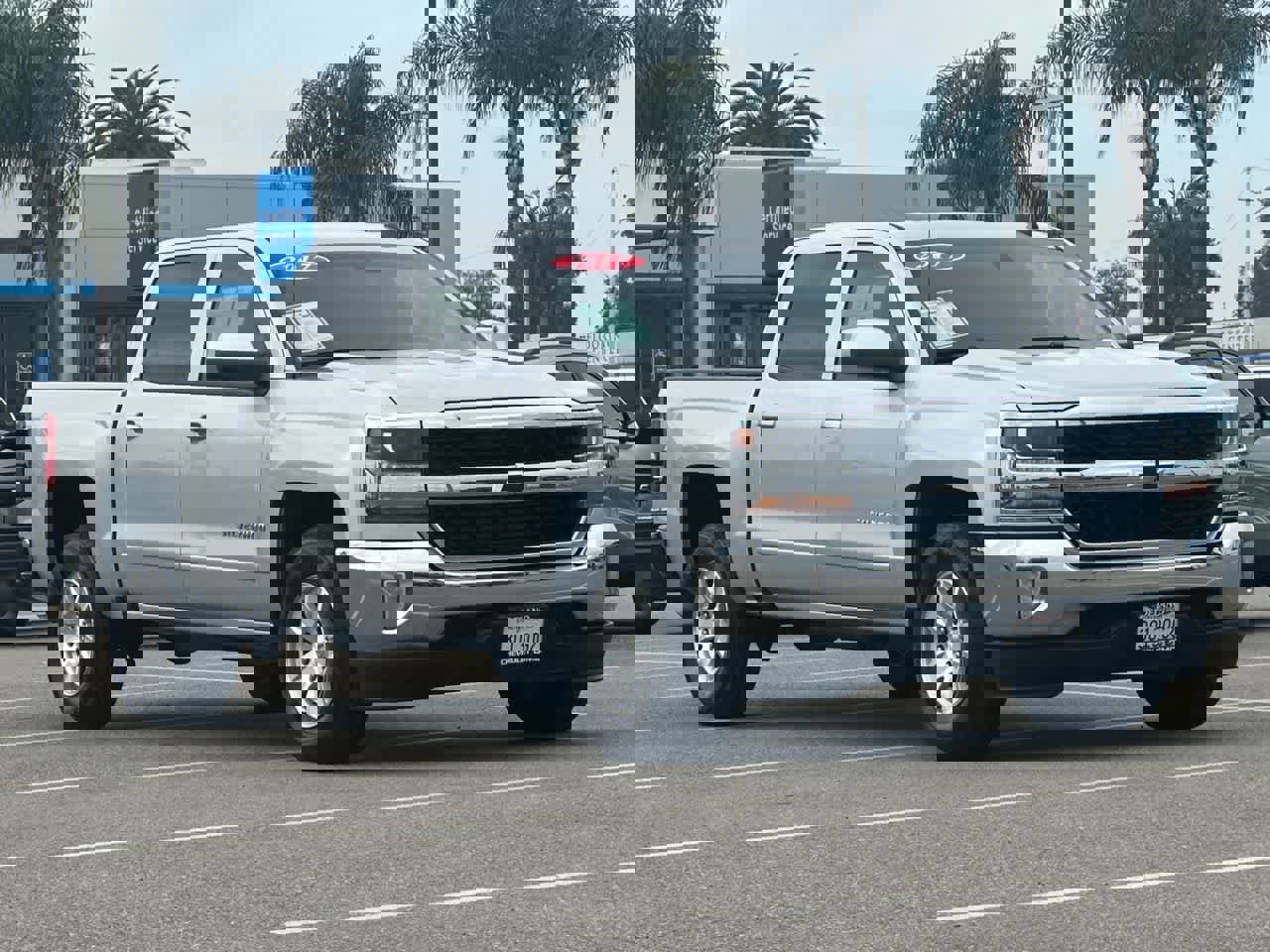 Used 2017 Chevrolet Silverado 1500 LT w/ All Star Edition image 15