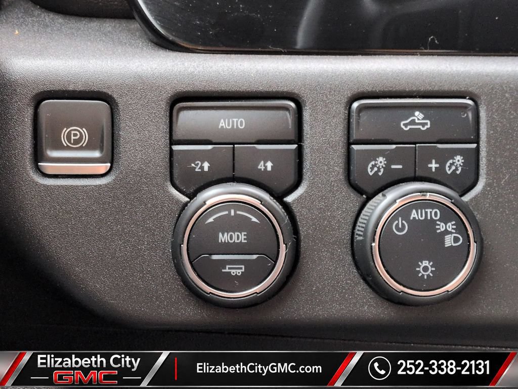 Used 2023 Chevrolet Silverado 1500 LT AWD/4WD image 23