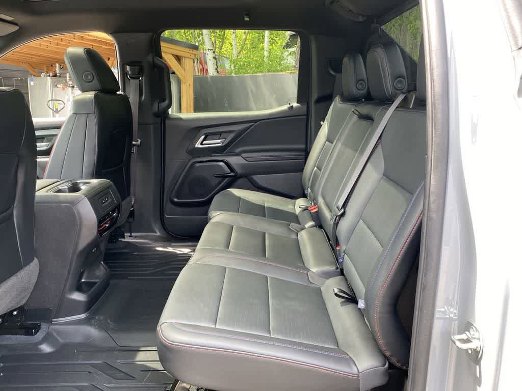 Used 2025 Chevrolet Silverado EV RST AWD/4WD image 16