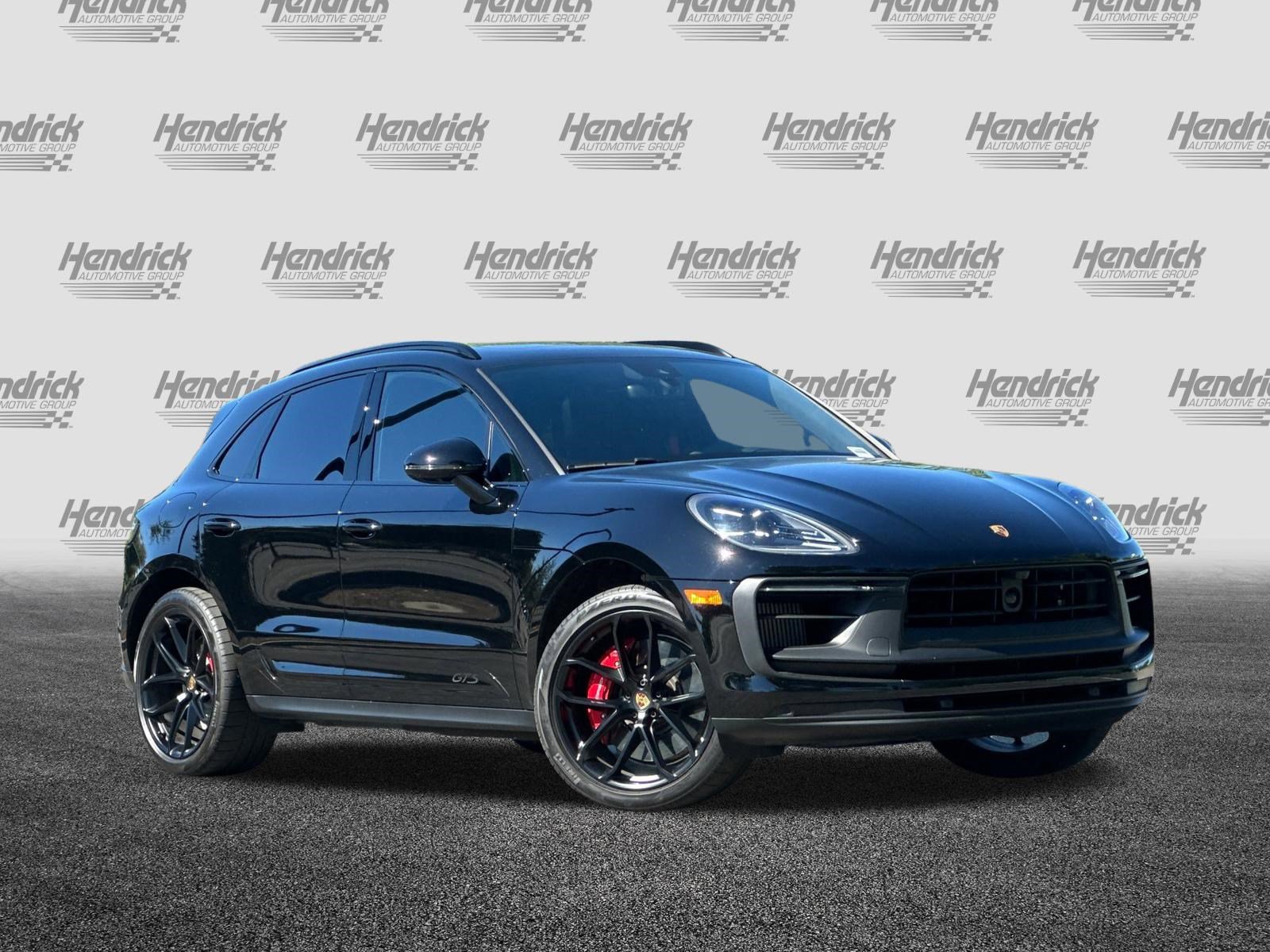 Used 2024 Porsche Macan GTS image 2