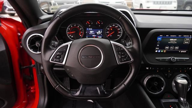 Used 2020 Chevrolet Camaro LT image 22