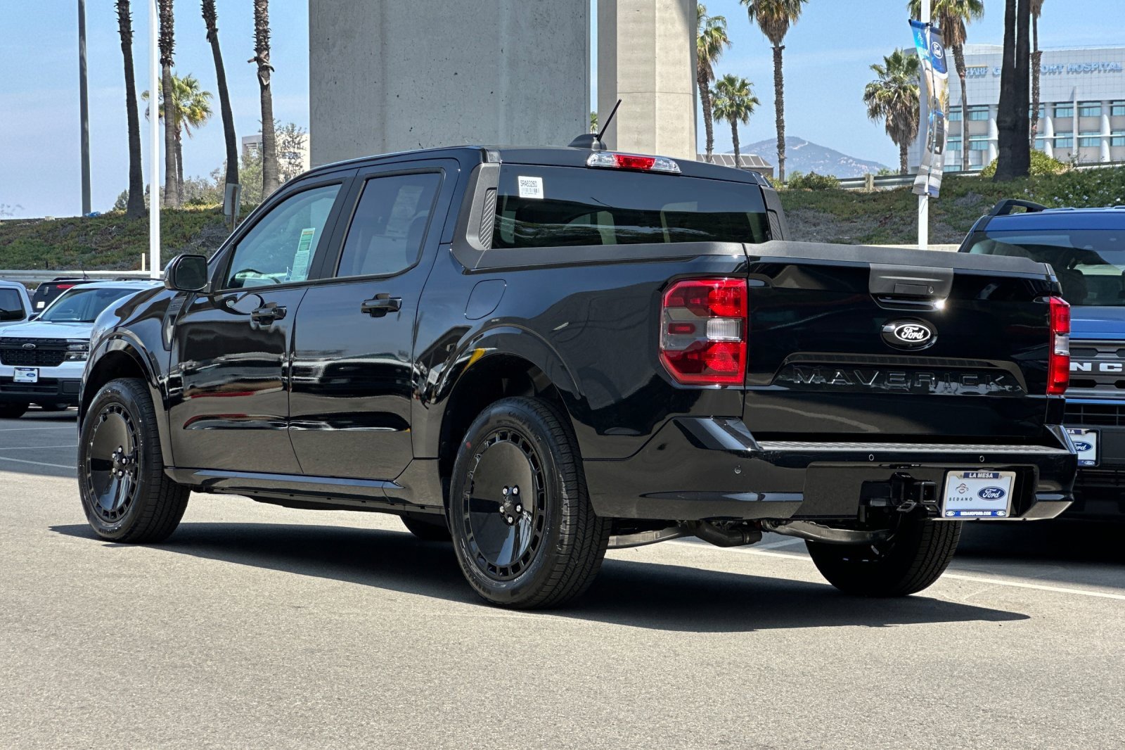 New 2025 Ford Maverick Lobo image 5