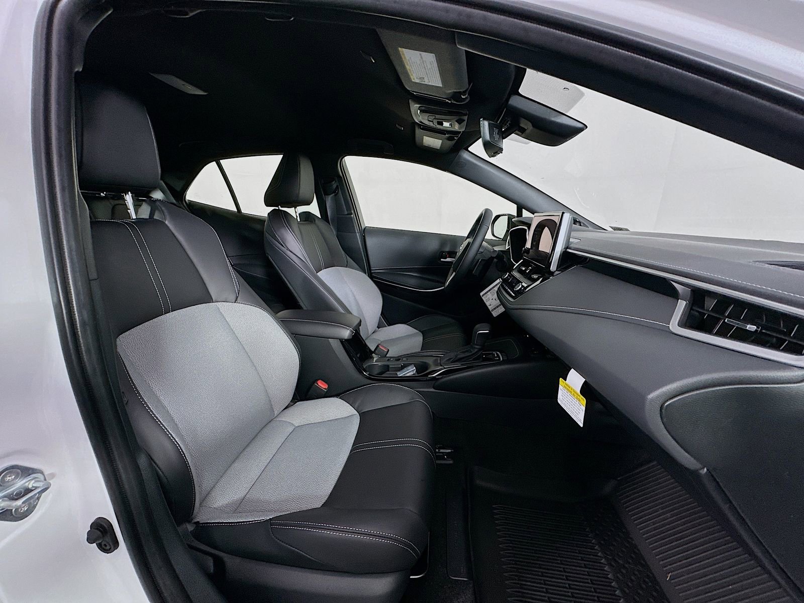 New 2026 Toyota Corolla XSE image 27