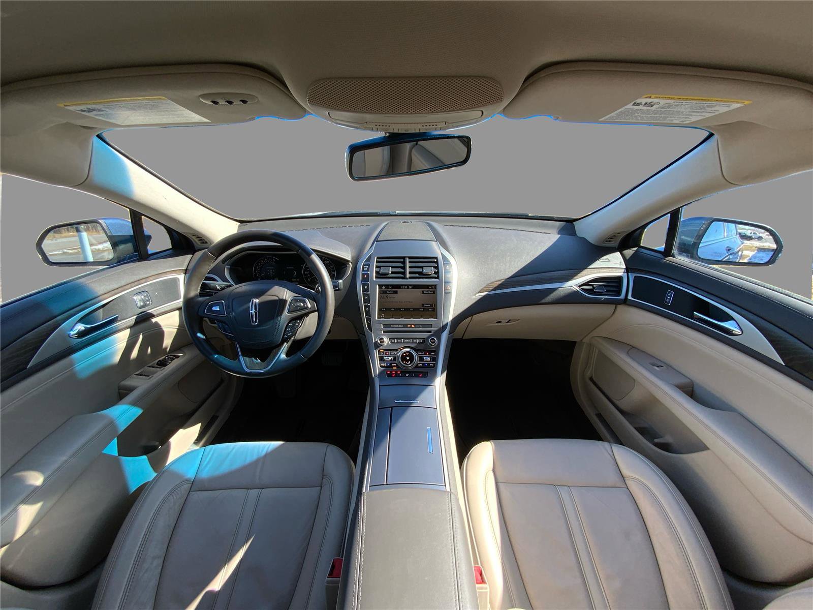 Used 2018 Lincoln MKZ Select w/ Select Plus Package AWD/4WD image 22