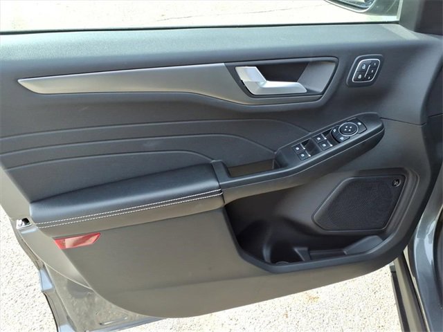 Certified 2023 Ford Escape Active w/ Tech Pack #2 image 12