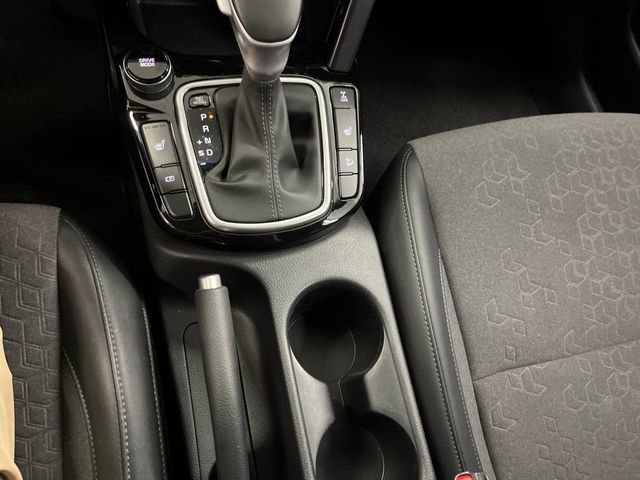 Certified 2024 Kia Seltos S image 17