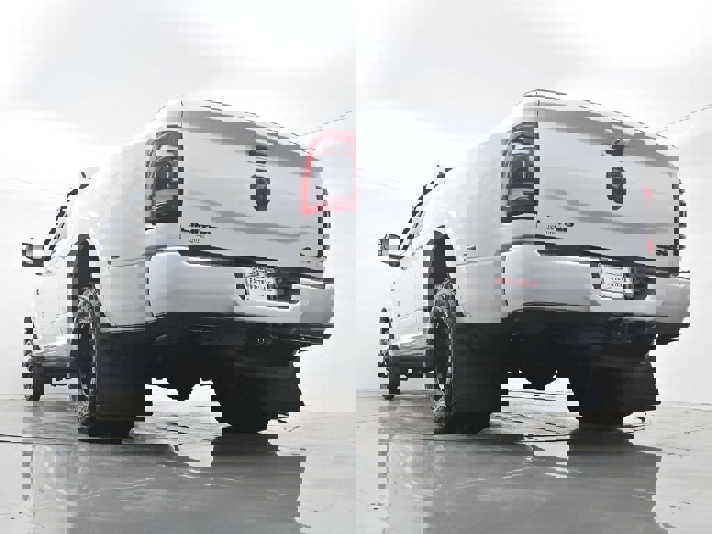 Used 2022 RAM 3500 Limited w/ Max Tow Package image 32