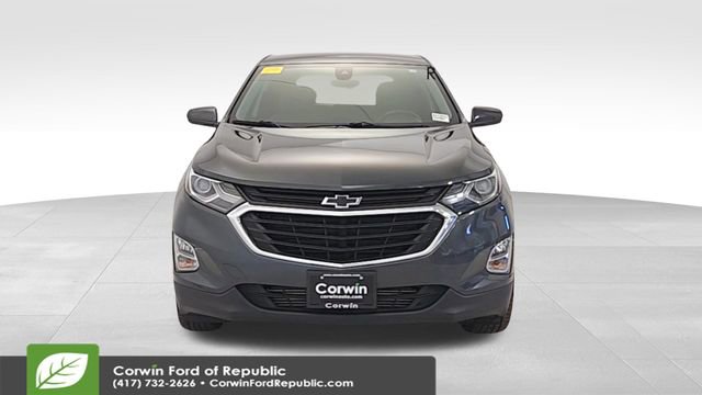 Used 2020 Chevrolet Equinox LT w/ Driver Convenience Package image 2