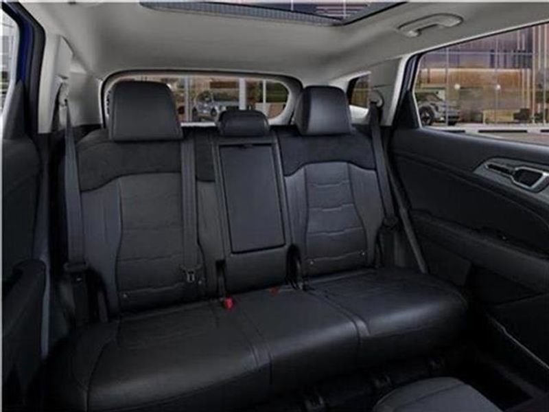 New 2026 Kia Sportage SX image 70