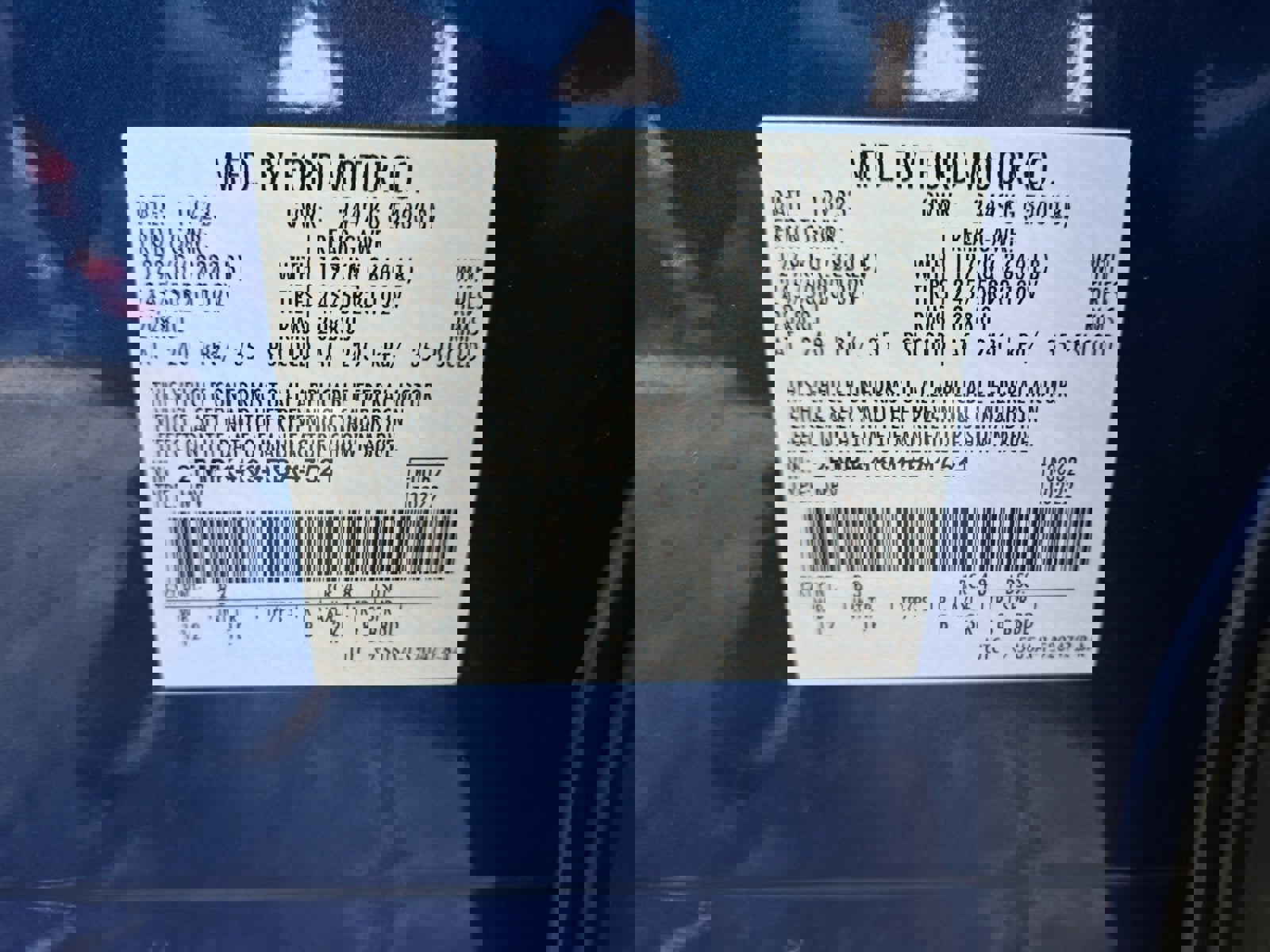 Certified 2024 Ford Edge Titanium w/ Equipment Group 301A image 28