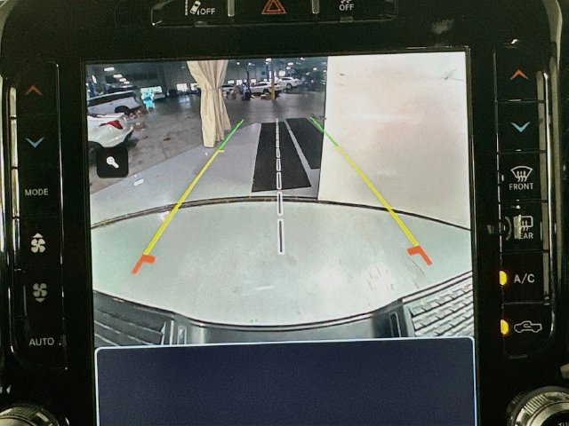 Used 2024 RAM 2500 Laramie w/ Safety Group AWD/4WD image 15