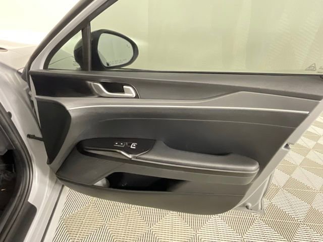 Used 2024 Kia K5 GT-Line image 11