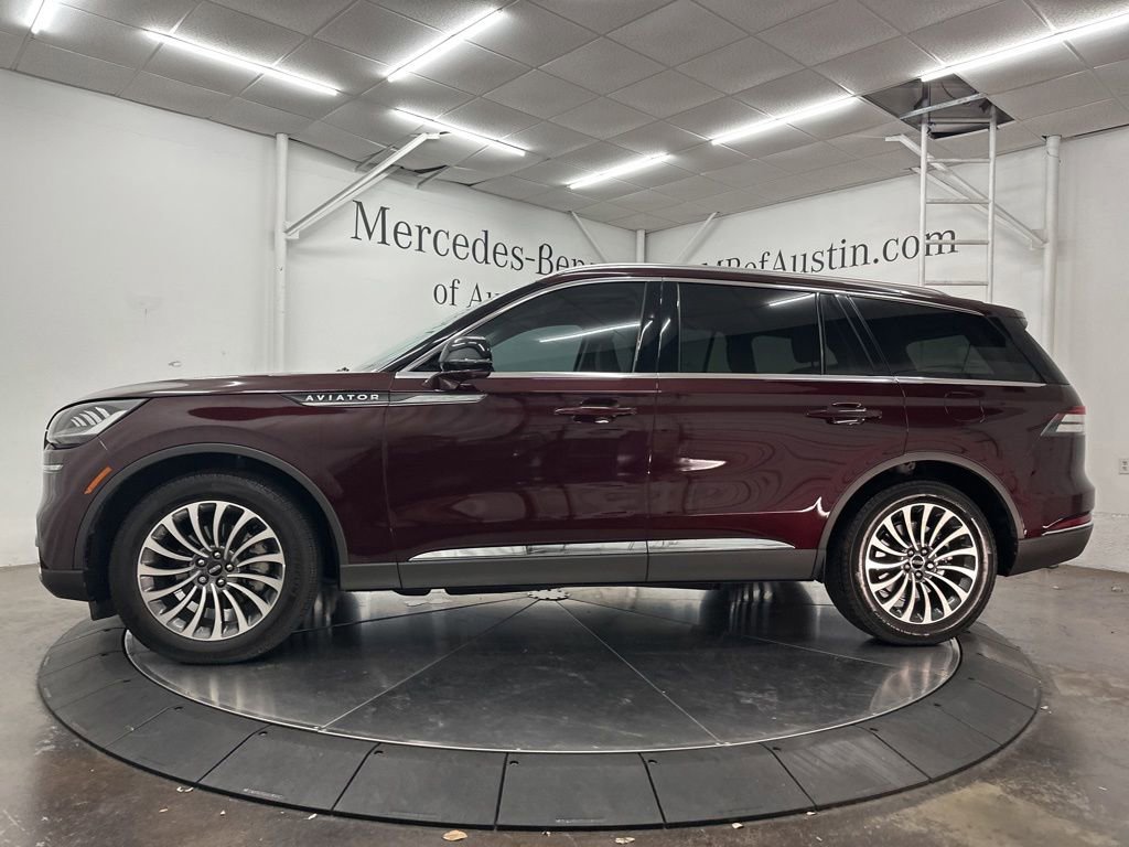 Used 2022 Lincoln Aviator Reserve RWD image 4