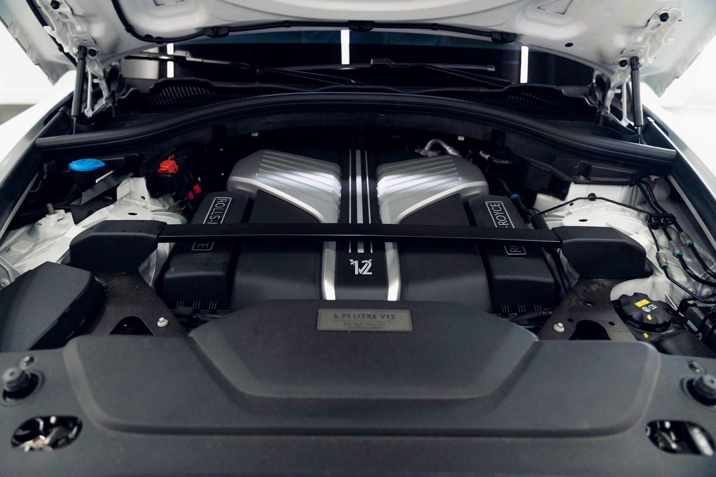 Used 2021 Rolls-Royce Cullinan AWD/4WD image 26