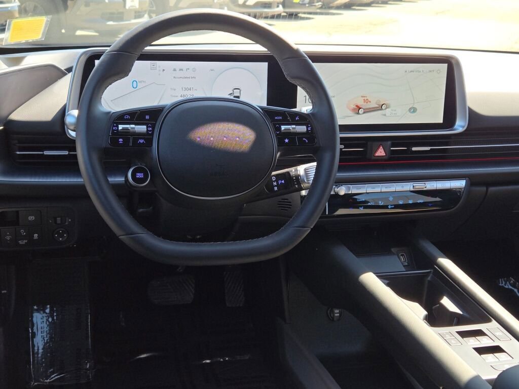 Used 2024 Hyundai Ioniq 6 SEL AWD/4WD image 17