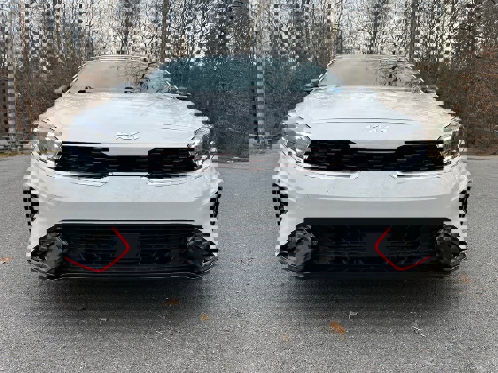 Used 2024 Kia Forte GT-Line w/ GT-Line Premium Package image 10