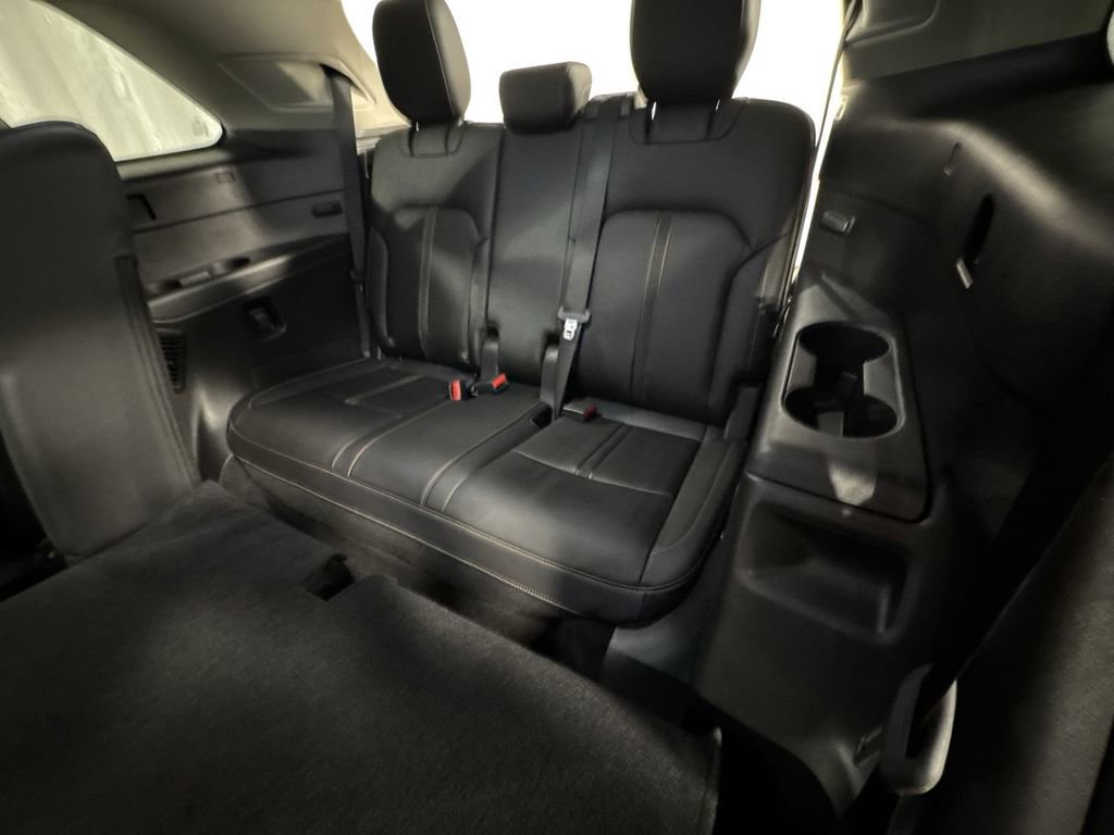 Used 2025 MAZDA CX-90 3.3 Turbo w/ Select Package image 30