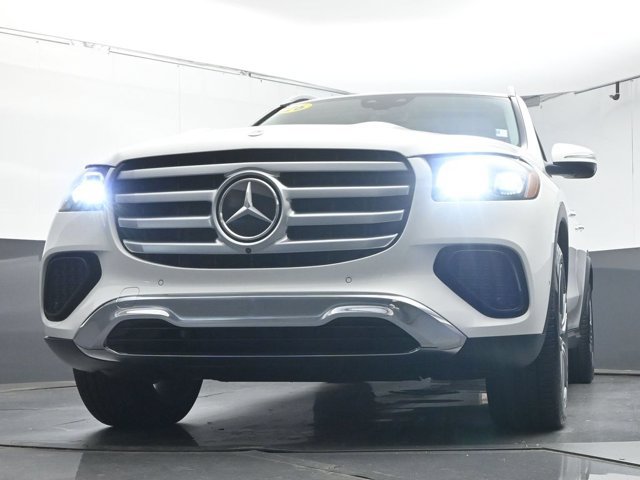 Certified 2026 Mercedes-Benz GLS 450 4MATIC image 37
