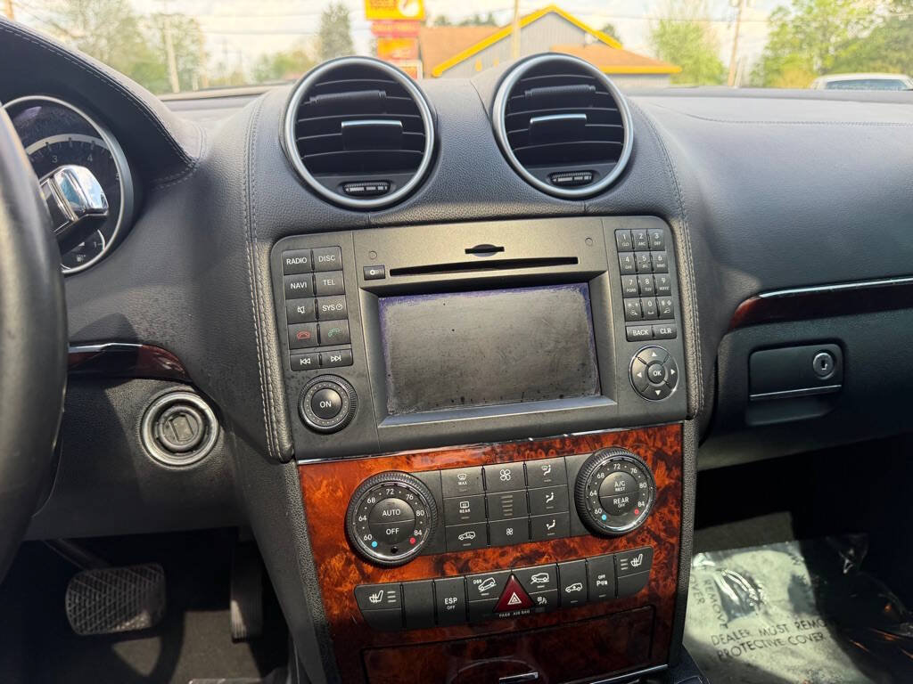 Used 2011 Mercedes-Benz GL 450 4MATIC image 14