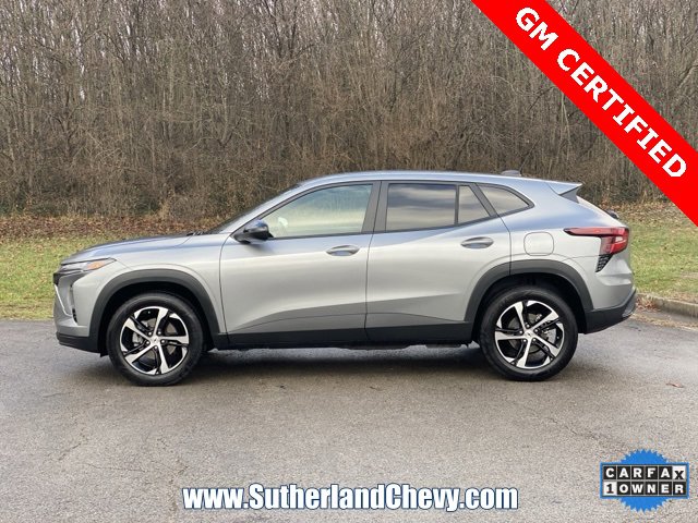 Certified 2025 Chevrolet Trax RS w/ Driver Confidence Package image 4