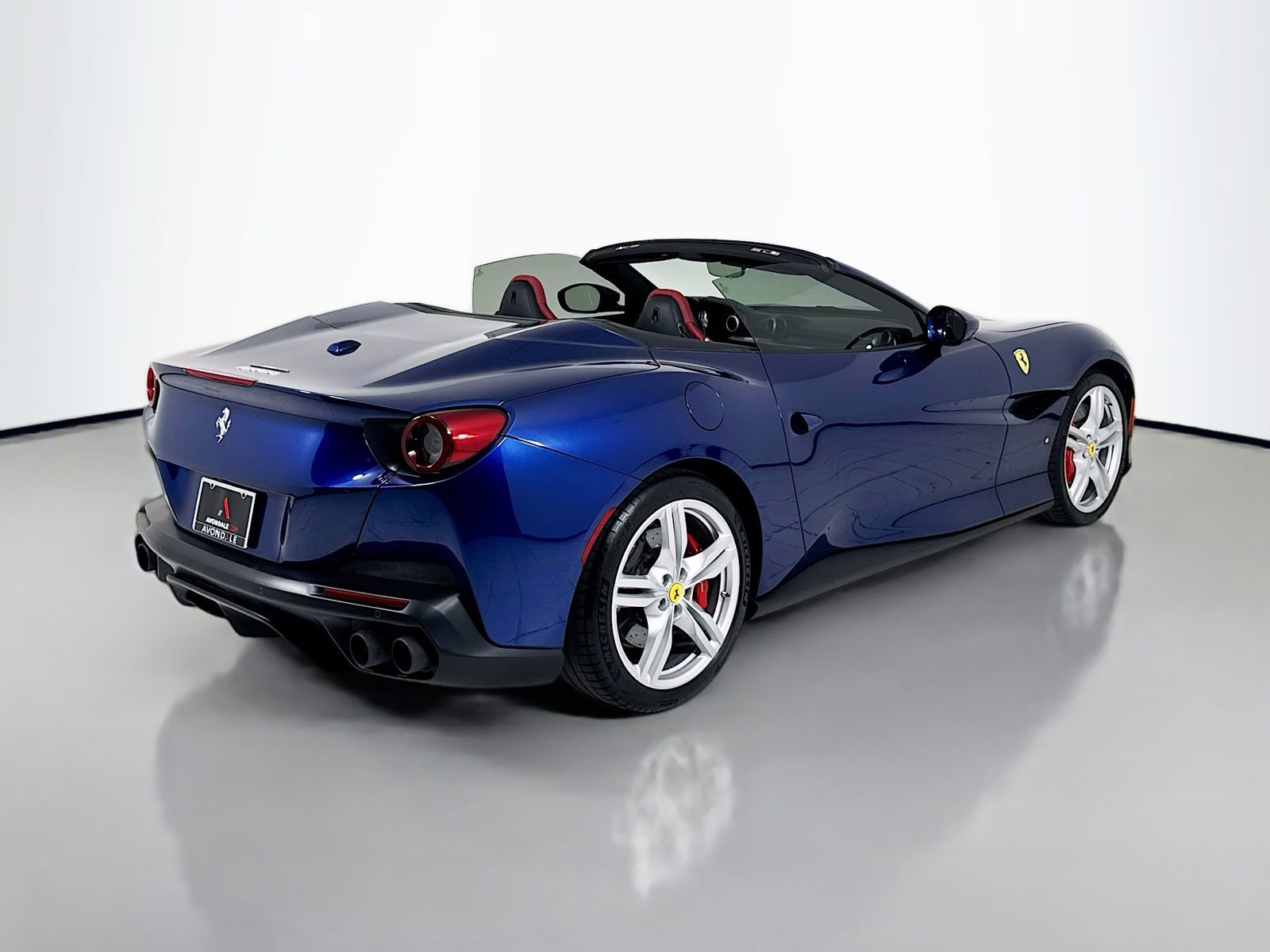 Used 2020 Ferrari Portofino image 7
