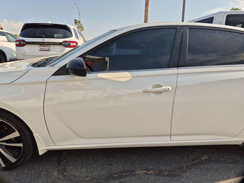 Used 2022 Nissan Altima 2.5 SR FWD image 31