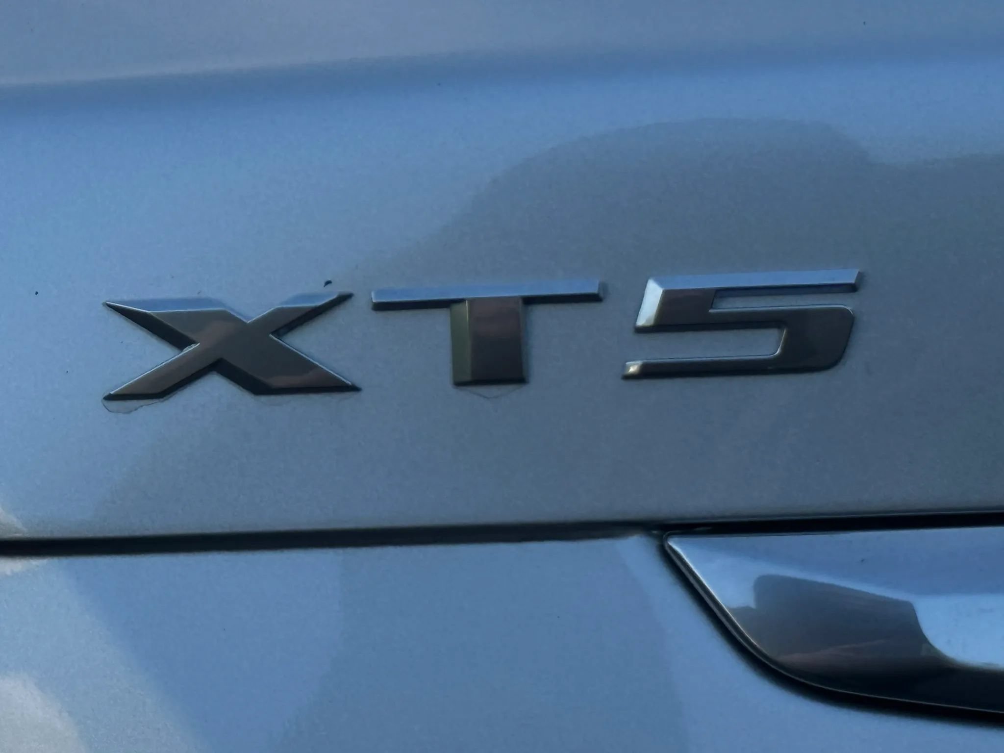 Used 2020 Cadillac XT5 Premium Luxury FWD image 44