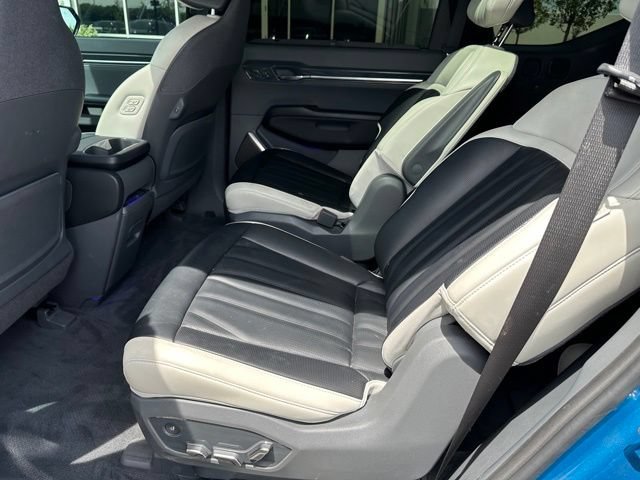 Used 2024 Kia EV9 GT-Line AWD/4WD image 18