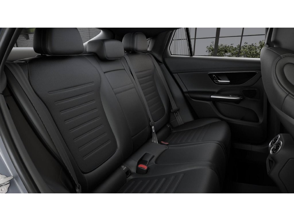 New 2027 Mercedes-Benz GLC 300 4MATIC image 5