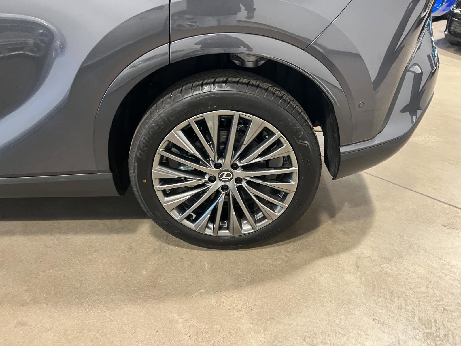 Used 2026 Lexus RX 450h AWD w/ Convenience Package image 45