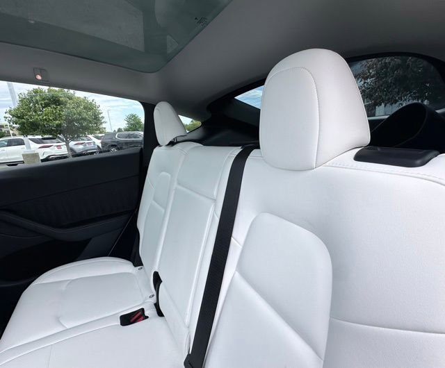 Used 2023 Tesla Model Y Long Range AWD/4WD image 20