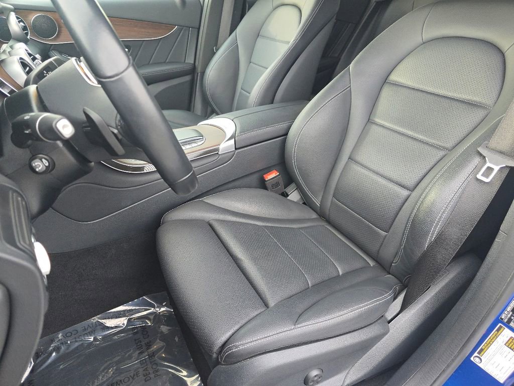 Certified 2022 Mercedes-Benz GLC 300 4MATIC image 25