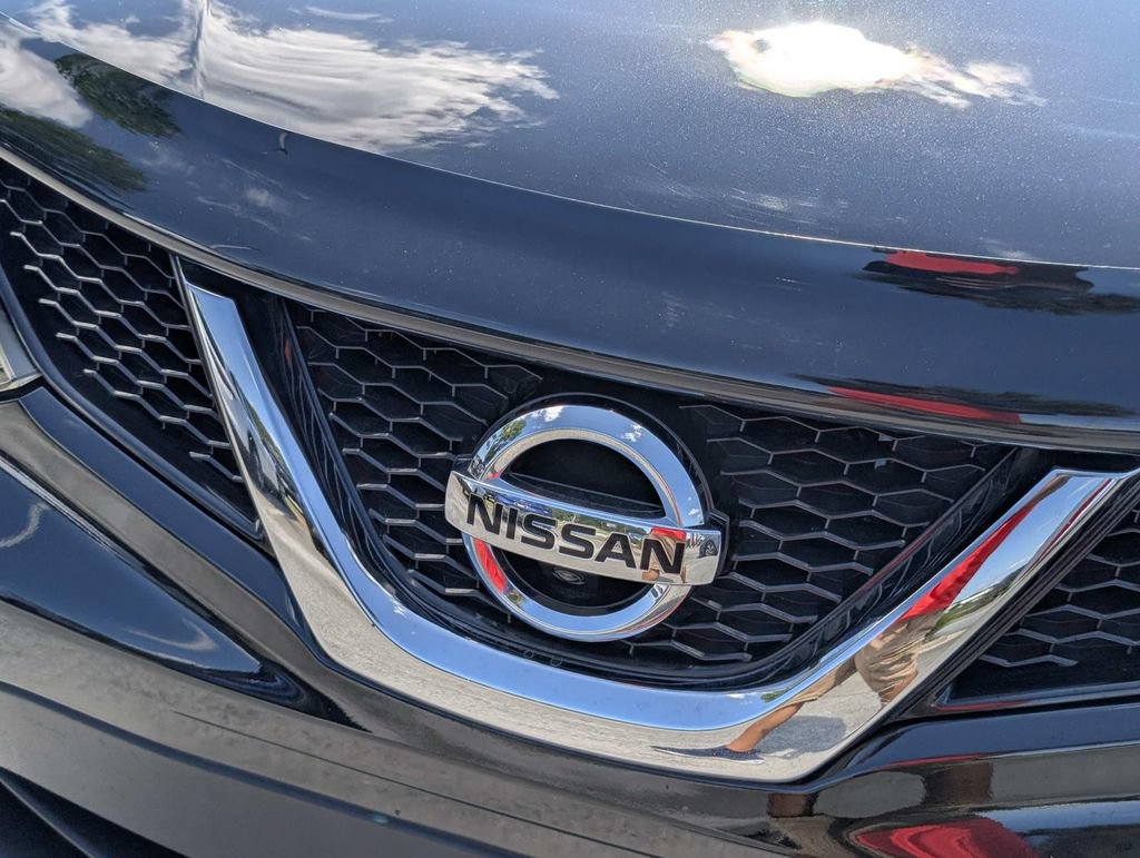 Used 2017 Nissan Rogue Sport SL FWD image 5