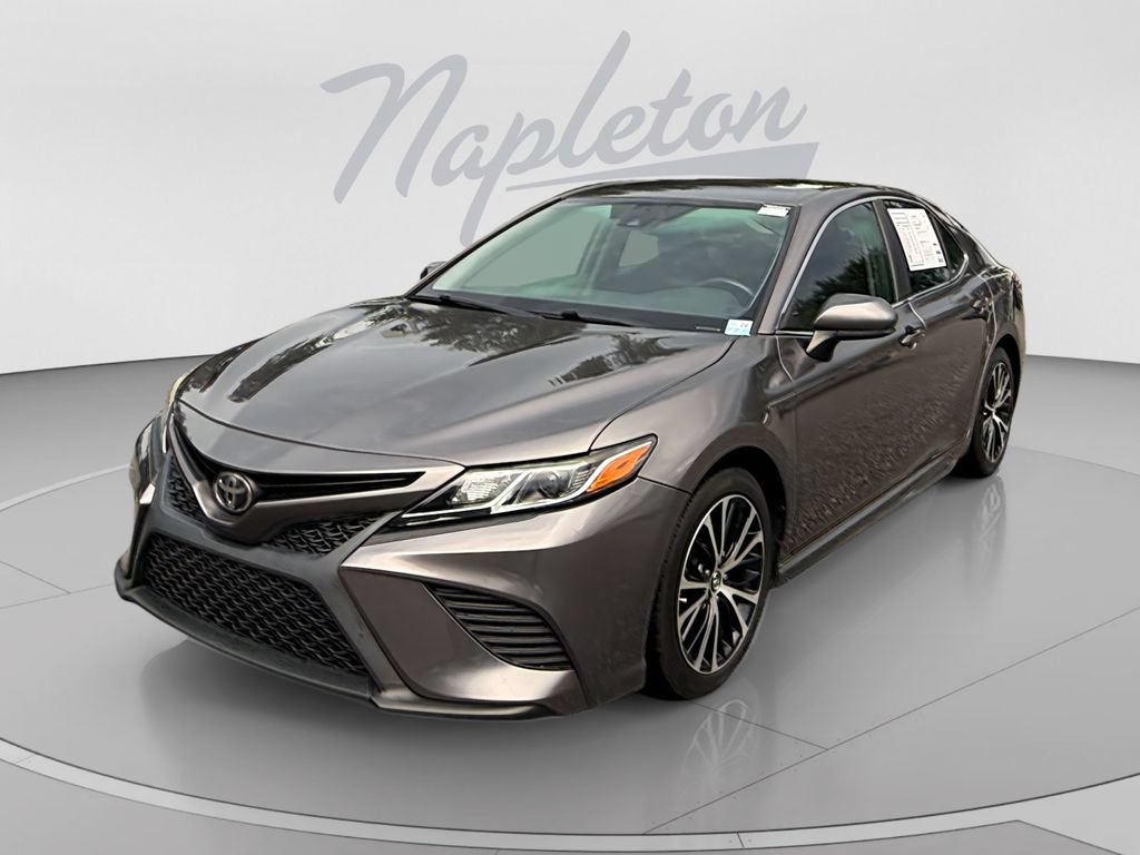 Used 2019 Toyota Camry SE