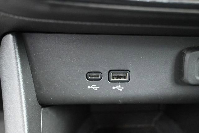 Used 2025 Buick Encore GX Preferred AWD/4WD image 25