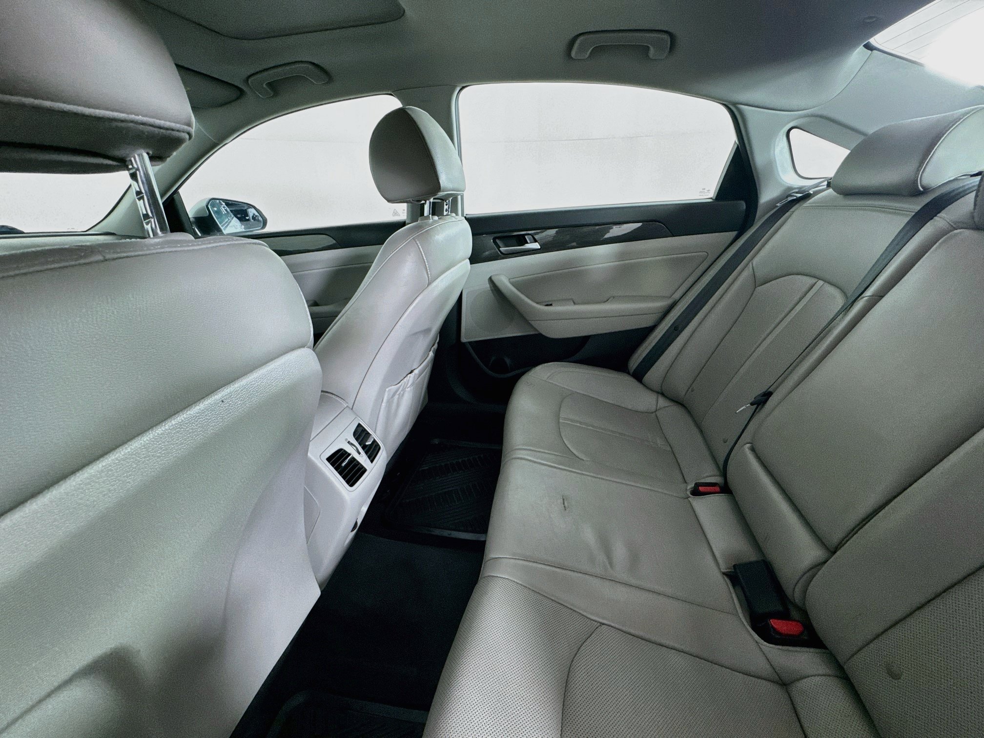 Used 2019 Hyundai Sonata Limited FWD image 23