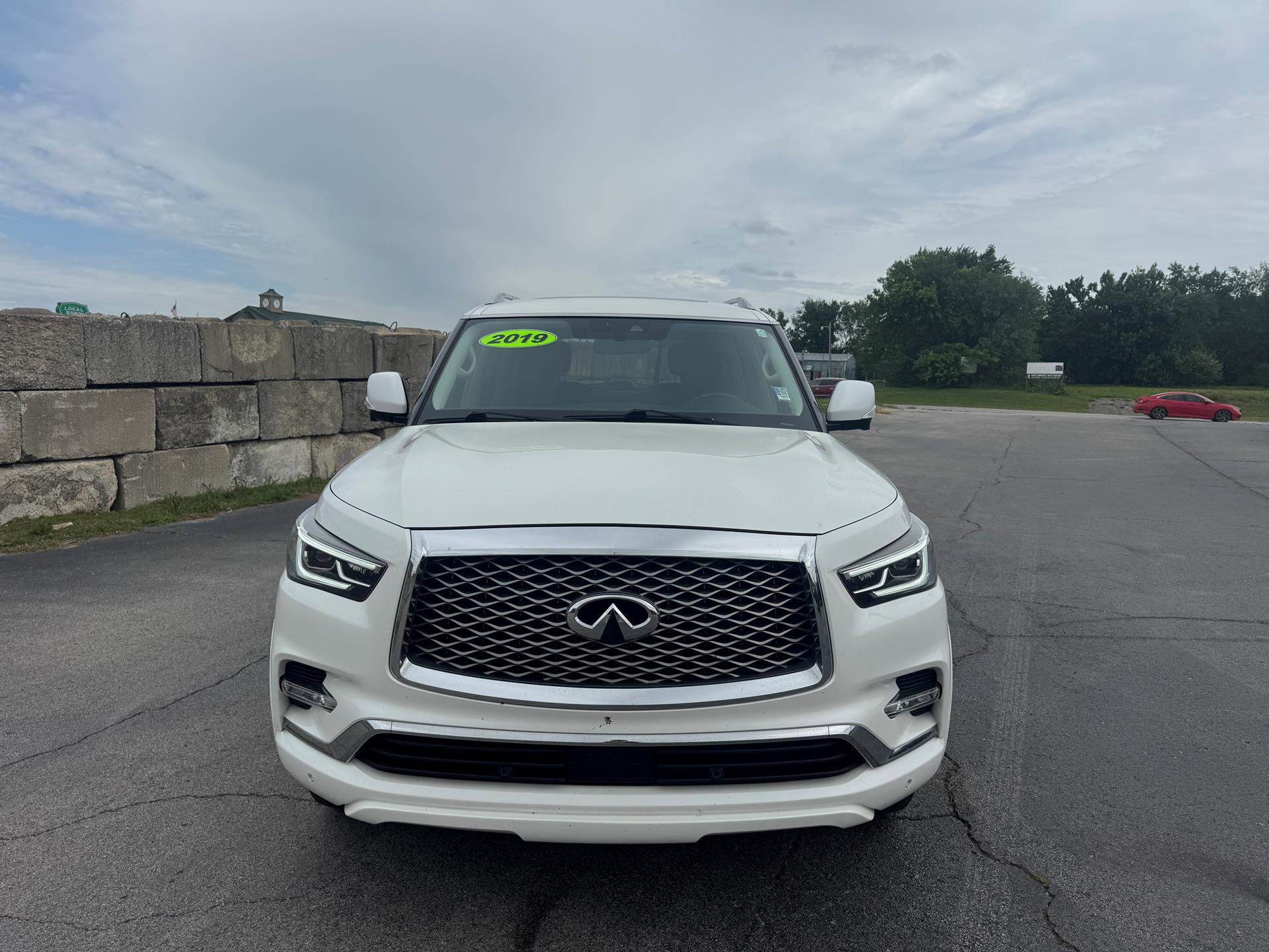 Used 2019 INFINITI QX80 Luxe w/ Cargo Package AWD/4WD image 8