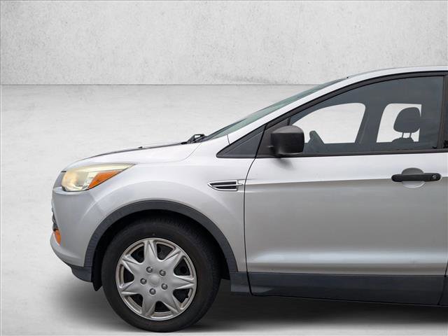 Used 2015 Ford Escape S image 8