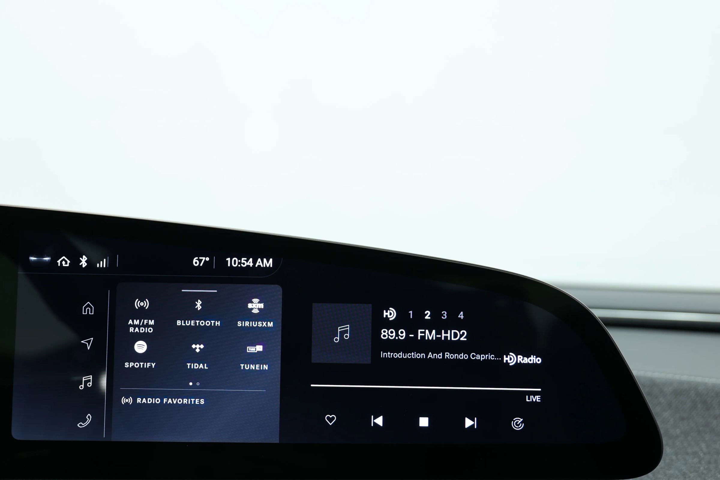 Used 2024 Lucid Air Pure image 32