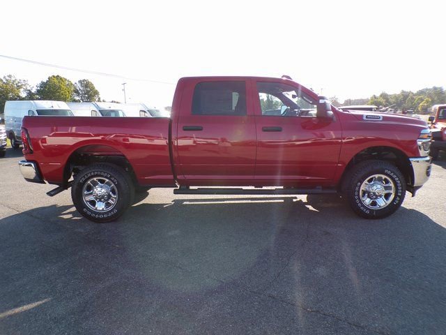 New 2026 RAM 3500 Tradesman AWD/4WD image 5