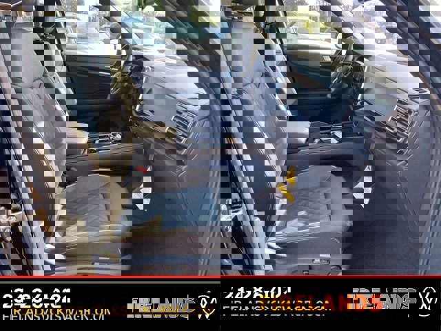 New 2026 Volkswagen Atlas Cross Sport SEL Premium R-Line image 52