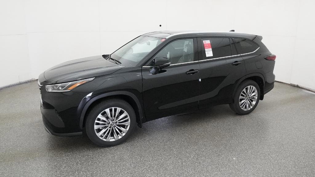 New 2026 Toyota Highlander Platinum AWD/4WD image 2