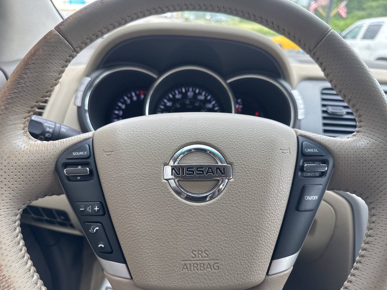 Used 2012 Nissan Murano SV AWD/4WD image 34
