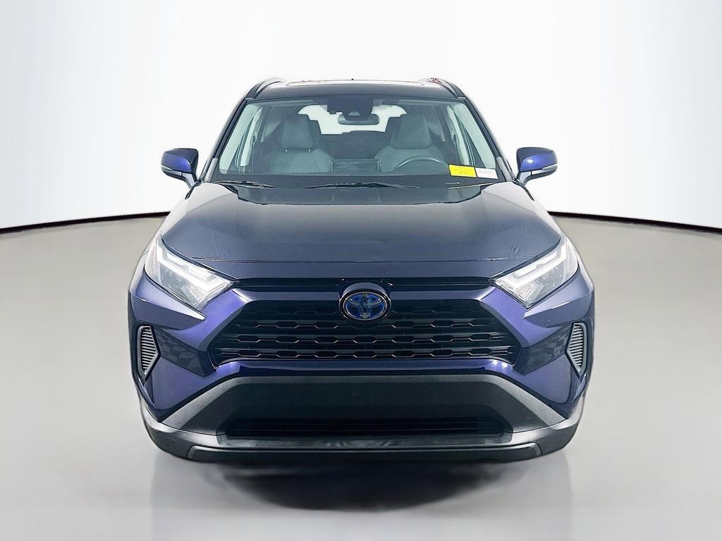 Used 2022 Toyota RAV4 XLE w/ Convenience Package video 2