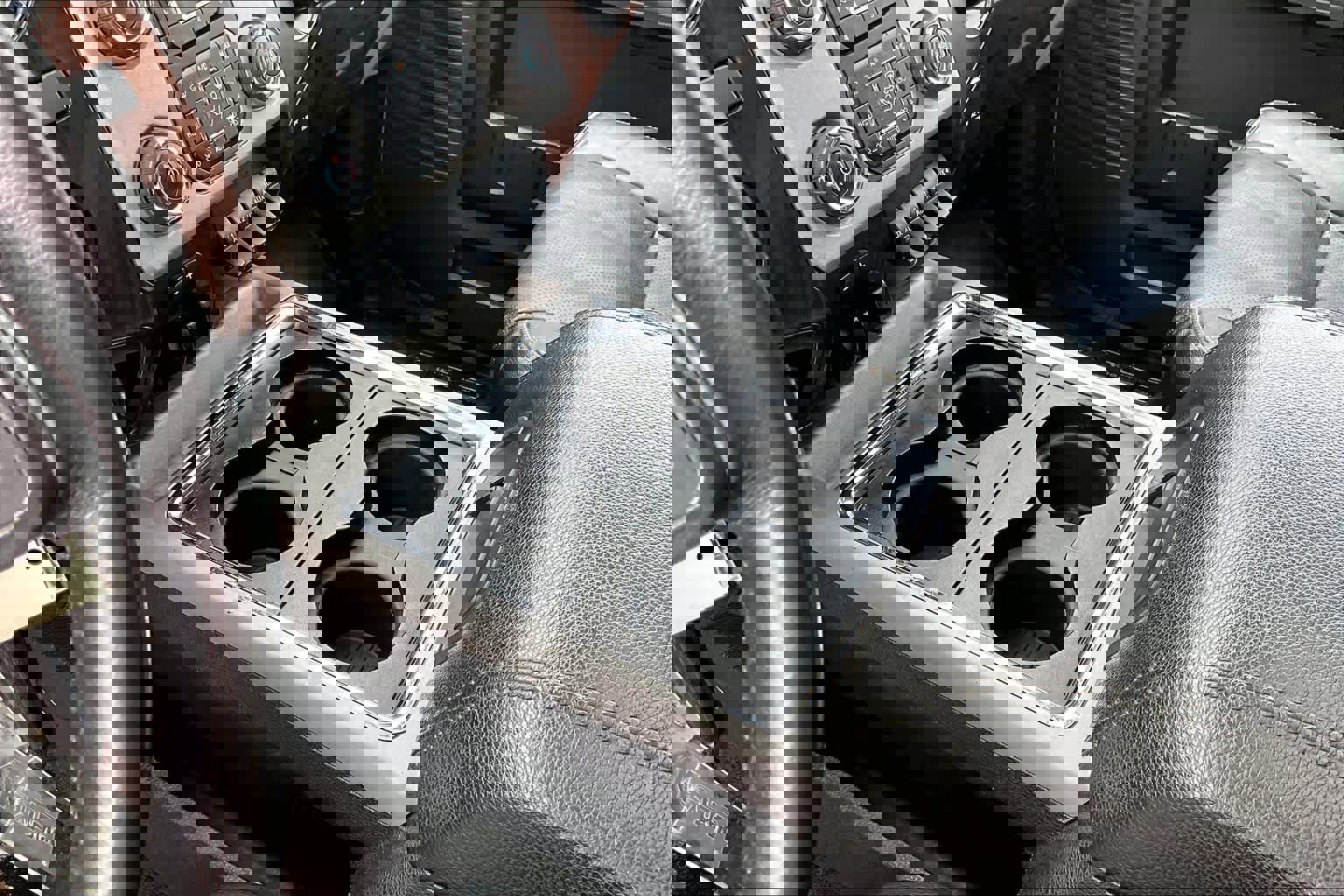 Used 2015 Ford F250 Lariat w/ Lariat Ultimate Package image 16