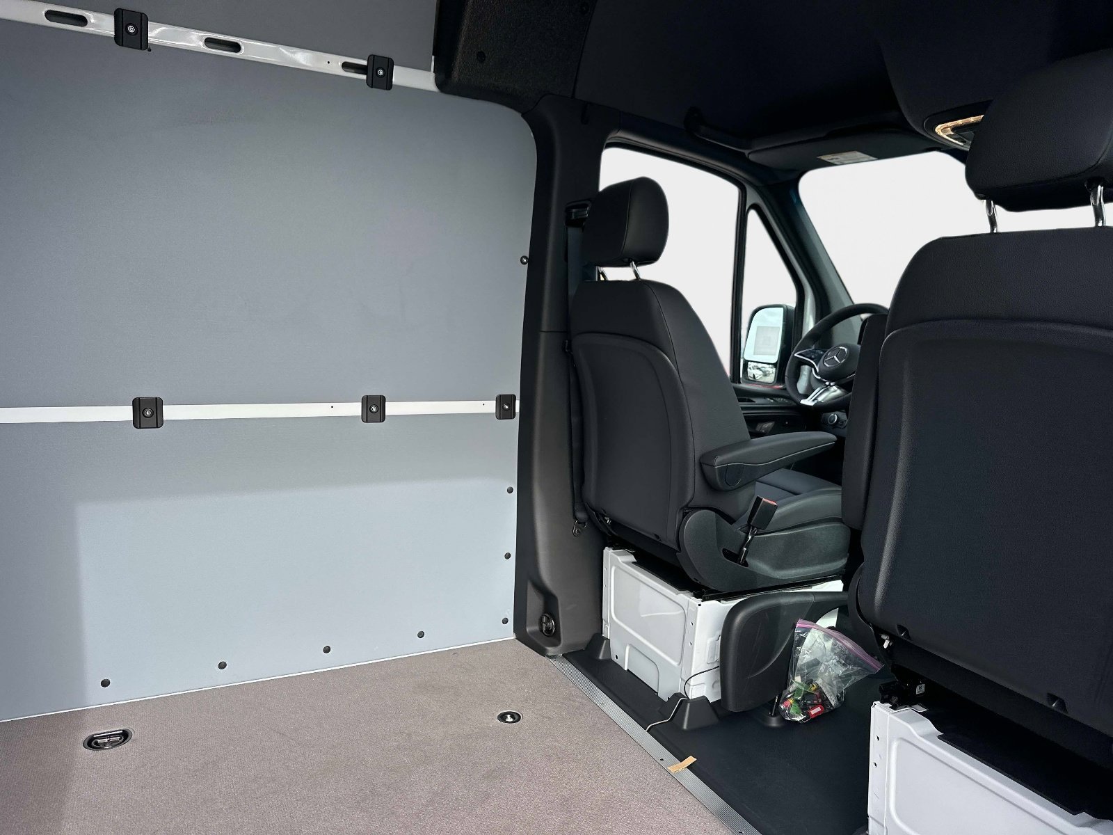 New 2026 Mercedes-Benz Sprinter 2500 image 13
