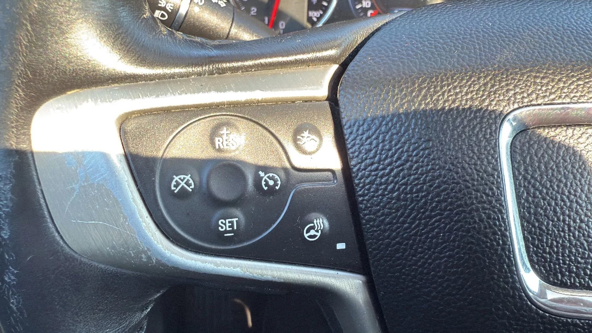 Used 2017 GMC Acadia Denali AWD/4WD image 12